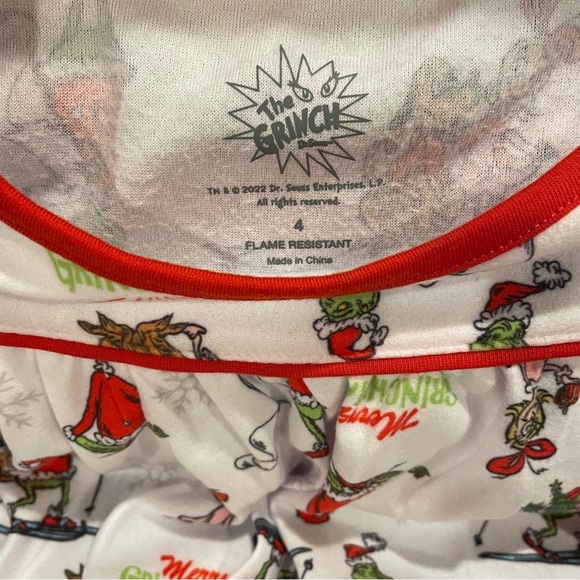 Dr. Seuss How The Grinch Stole Christmas Flannel Pajama Nightgown Size 4 NEW!! - Picture 4 of 5